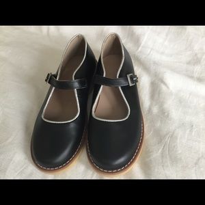 Girls sz 1 Elephantito leather Mary Janes NEW